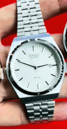 Casio Round Watch Zambeel