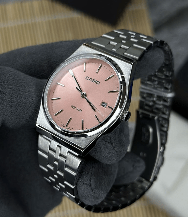 Casio Round Watch Zambeel